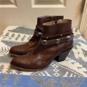 Idyllwind Women's Fierce Brown Western Boots - Round Toe sz 8.5 great condition